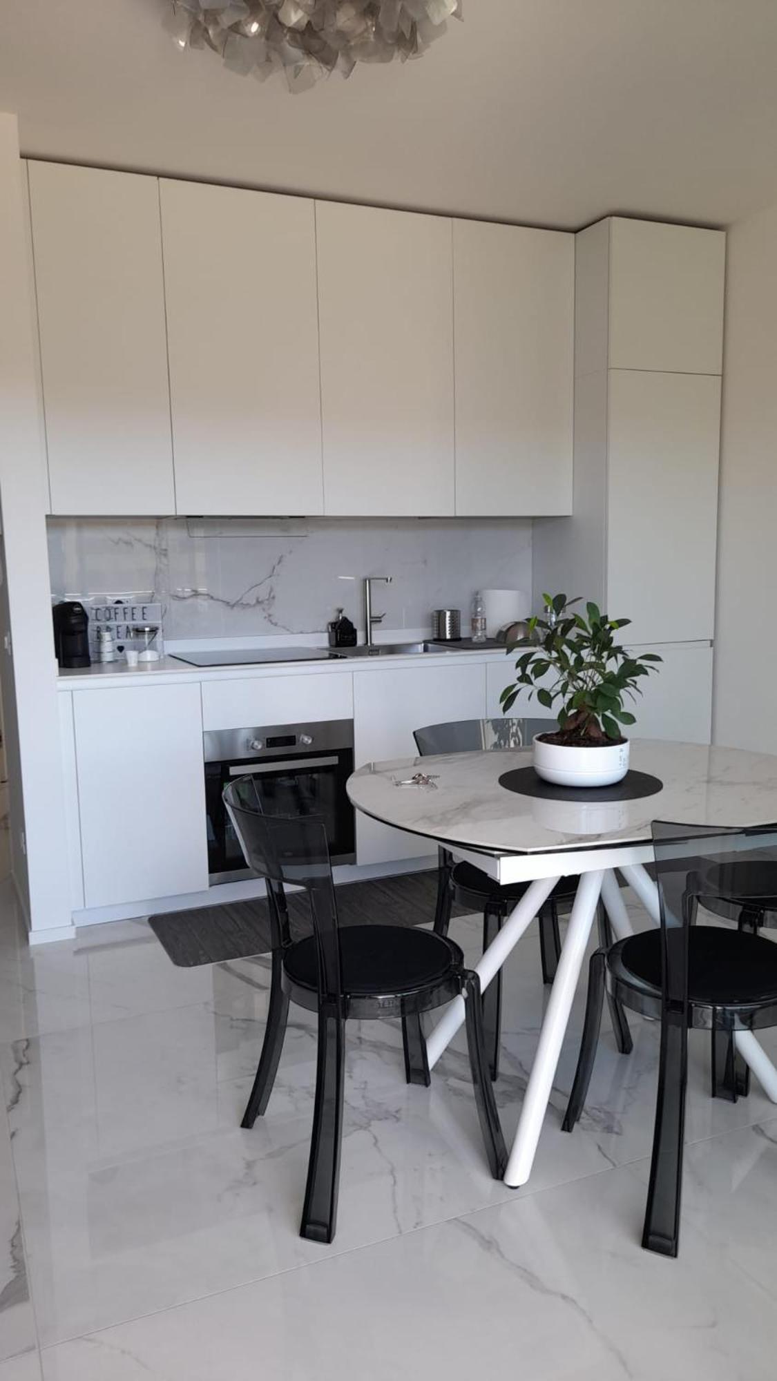 Apartment Bilocale Con Terrazzo E Posto Auto - La Bersagliera *